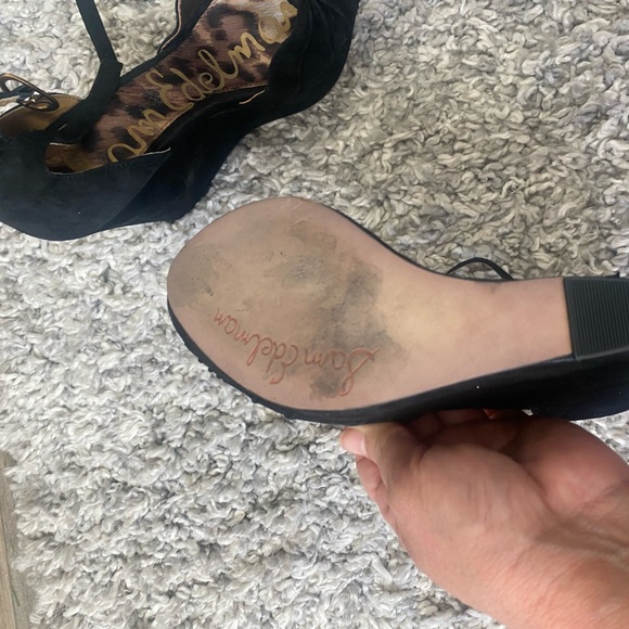 Black Wedge Heel Women's Shoes - Picture 3 of 3